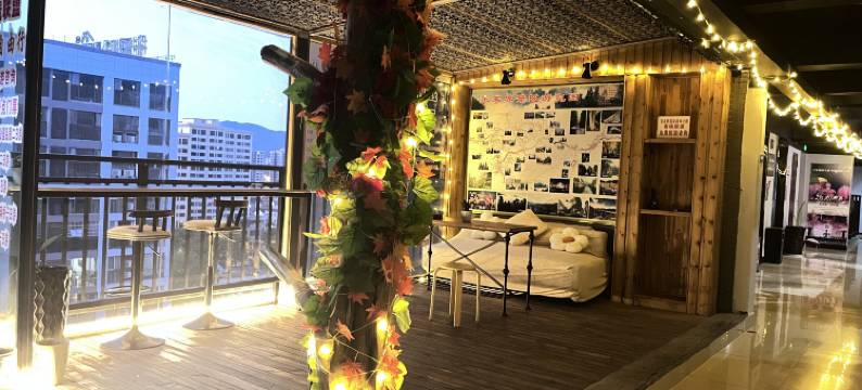 张家界喵先生主题客栈(张家界天门山国家森林公园店)图片