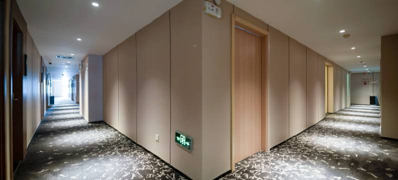 加雅酒店(凤城二路青少年中心地铁站店)图片