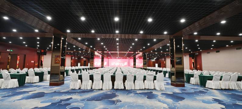 沈阳荣富饭店(太原街沈阳站西广场店)图片