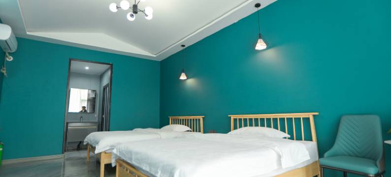 那拉提蜀留湘客栈图片