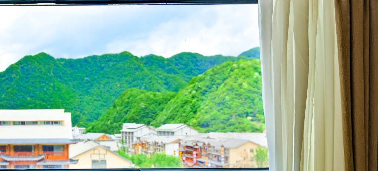 神农架桃花隐民宿(大九湖坪阡古镇店)图片