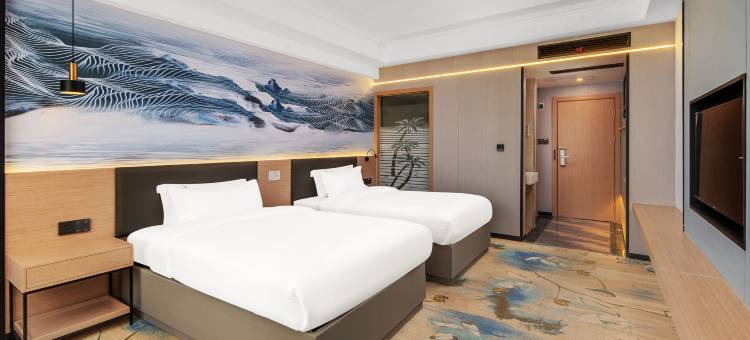 TOWO上品酒店(德思勤广场省政府店)图片