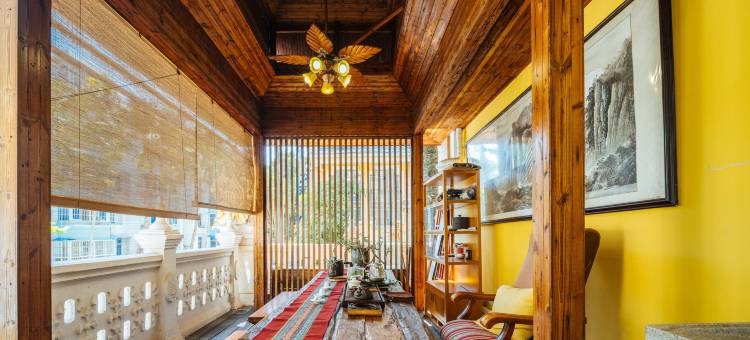 景洪富龙轩酒店(泼水广场店)图片