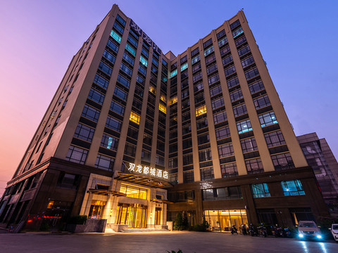 广州白云站江南市场都城酒店