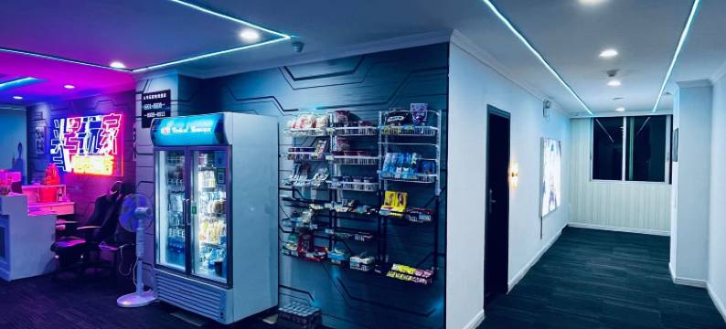 头号玩家电竞民宿(阳江新达城店)图片