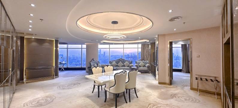 南京苏宁环球套房饭店(五台山地铁站店)图片