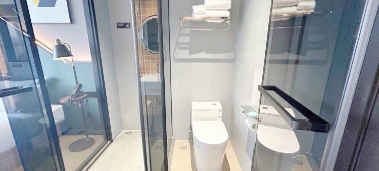 印季潮酒店(玉环楚门客运中心第二人民医院店)图片