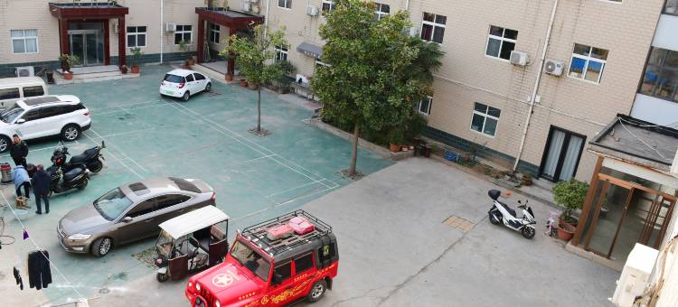 洛阳恒通宾馆(龙门高铁站店)图片