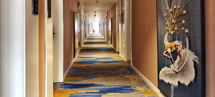 速8精选酒店(会泽汽车客运中心站东陆高中店)图片