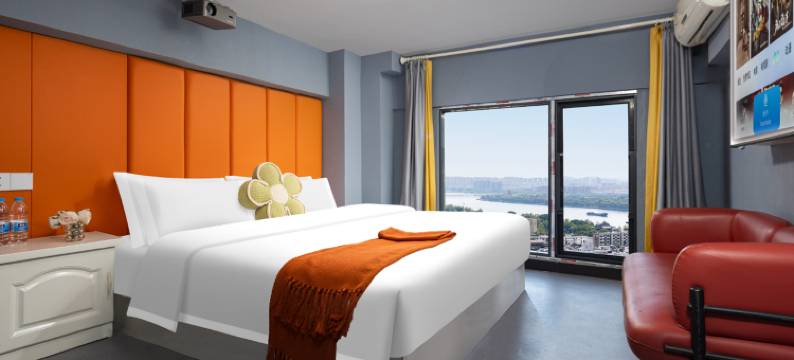 凯天宾馆(长沙步行街坡子街店)图片