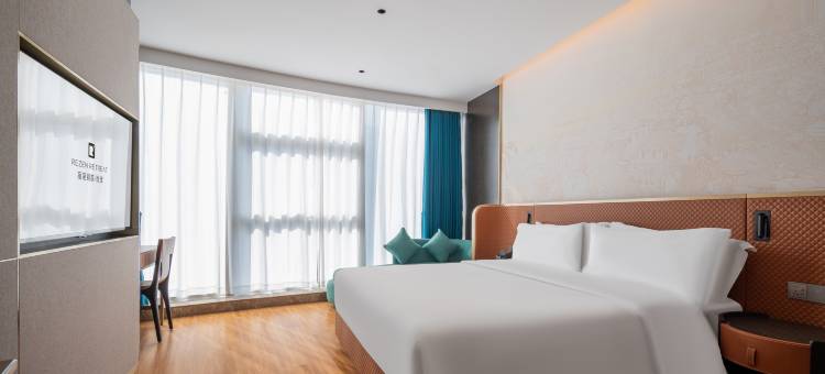 丽呈别院·玫宝酒店(石老人海水浴场体育中心店)图片