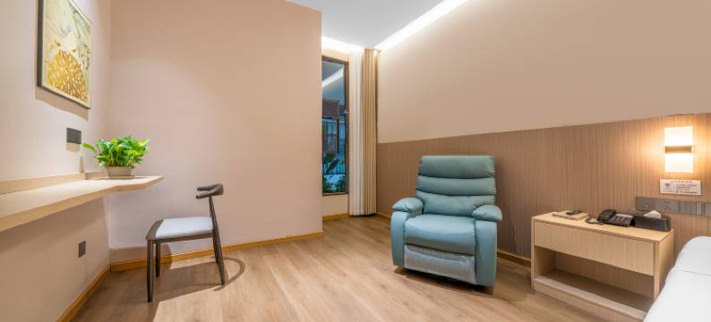 卓赫明酒店(武汉大学店)图片