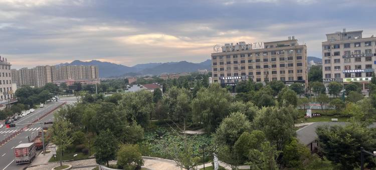 东阳唐元电竞酒店图片