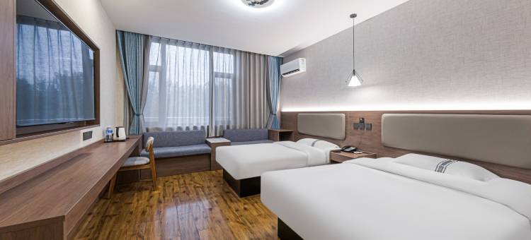 都市118精选酒店(青岛胶东国际机场店)图片