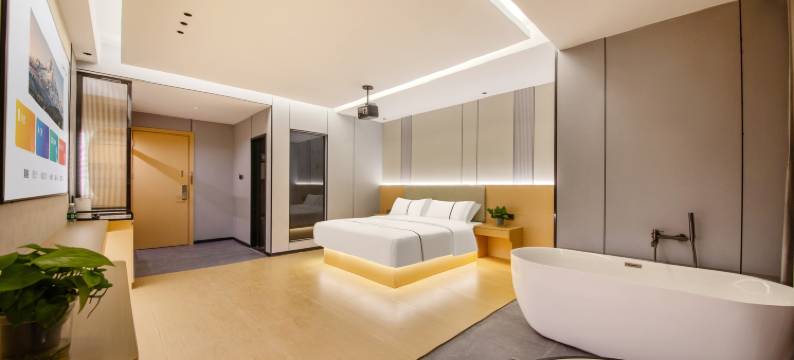 小鹿辰客·云漫智享酒店(陵水海韵广场店)图片