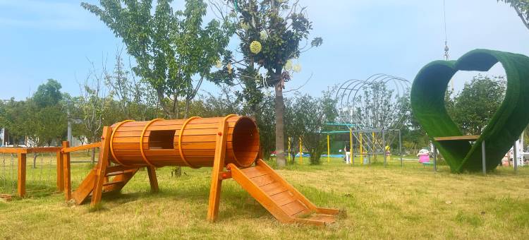 宿迁骆马湖沐晨太空舱度假营地图片