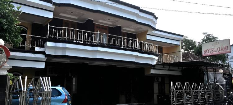 阿拉米酒店靠近阿伦-阿伦克拉滕(Hotel Alami near Alun-Alun Klaten)图片