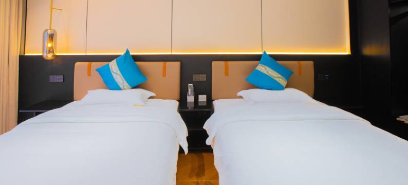 正安恒立酒店图片