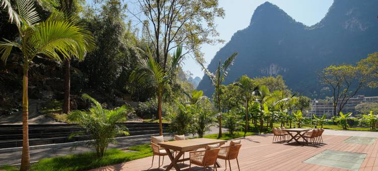 途易蓝•相和里度假酒店(阳朔遇龙河生态公园千古情景区店)图片