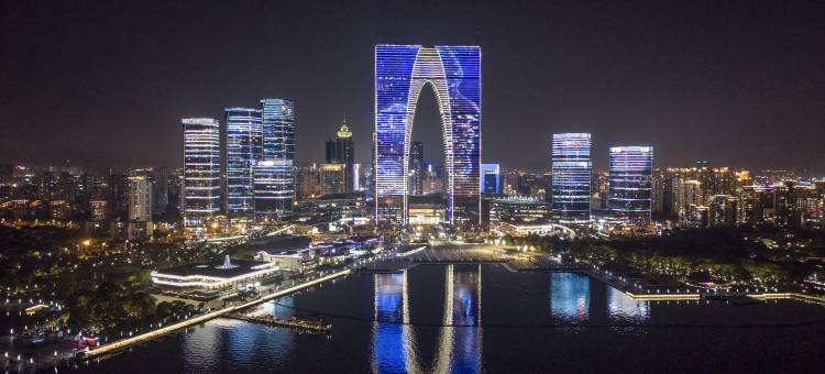 宜必思尚品酒店(苏州东方之门地铁站店)图片
