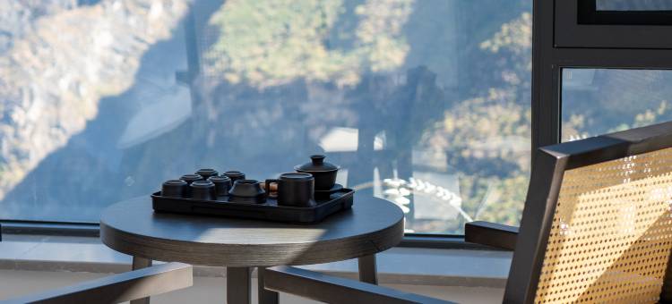 Hill Retreat｜漫徒·半山 Cliff 设计师美宿(虎跳峡景区店)图片