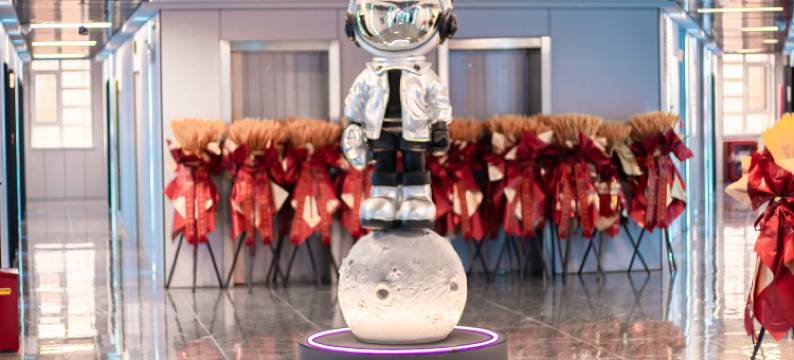 伍艾克斯酒店(银川海宝公园店)图片