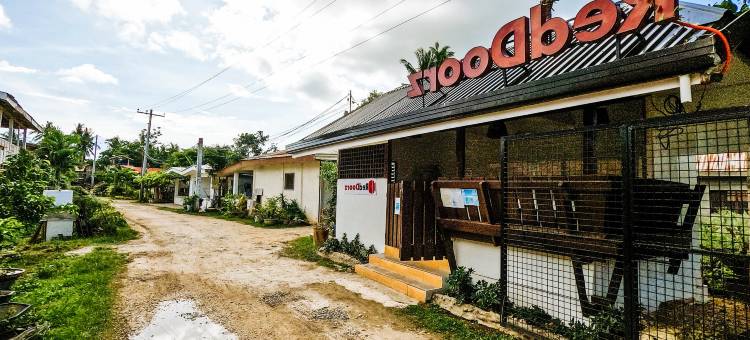 红多兹酒店@盖亚公寓(RedDoorz @ Gaea's Apartment Panglao)图片