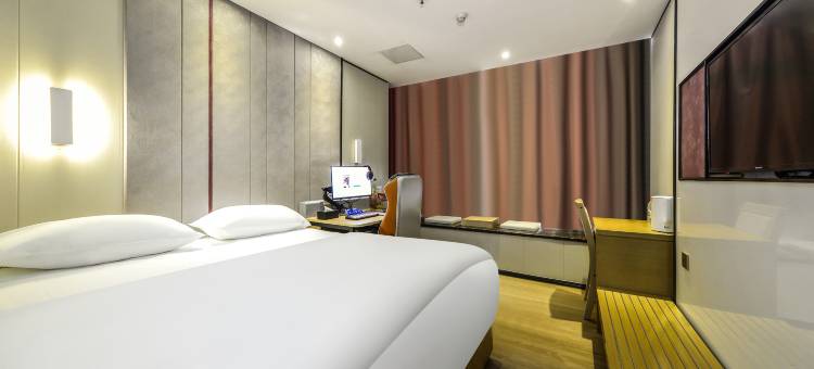 网鱼电竞酒店(佛山祖庙创意产业园店)图片