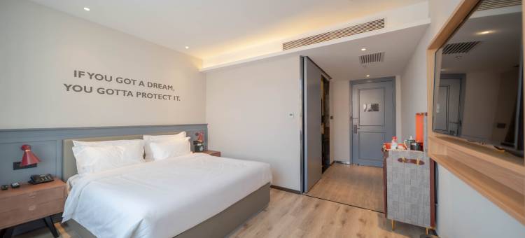 城市精选酒店(阿勒泰望湖商业广场店)图片