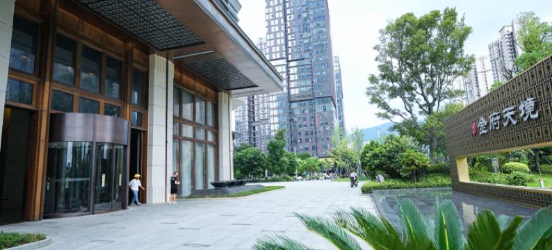 天境民宿(东二环泰禾广场店)图片