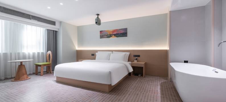 艺龙安云酒店(贵阳黔灵山公园喷水池地铁站店)图片