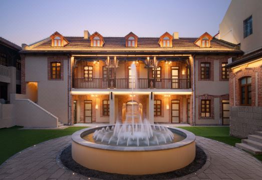 青岛锦里酒店（青岛火车站栈桥店）外景图