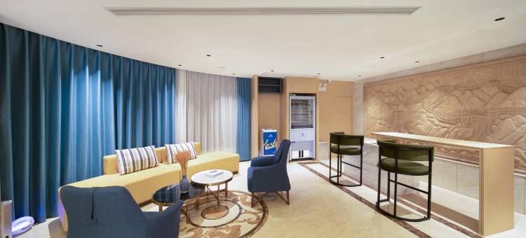 雅斯特国际酒店(梧州玫瑰湖公园三祺城店)图片