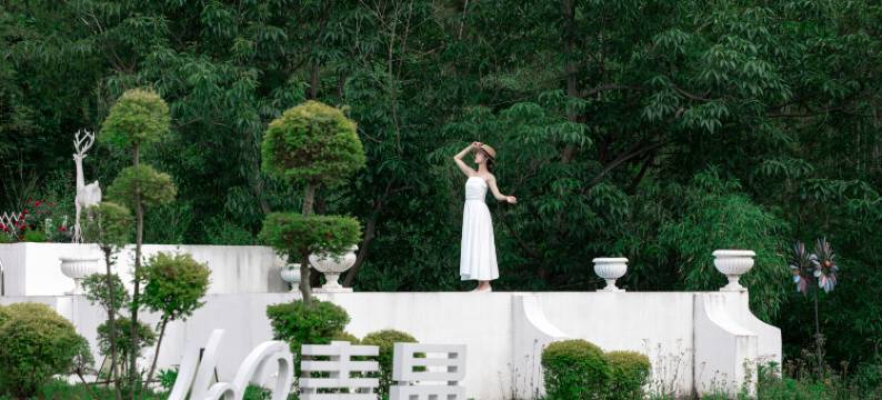 H₂O青曼·竹影山光·轻法山奢民宿图片