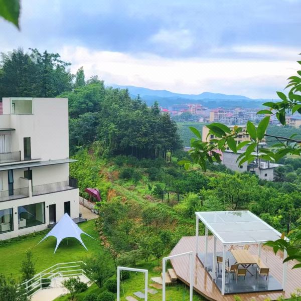 遥望·温泉民宿(庐山西海风景名胜区店)图片