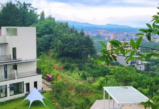 遥望·温泉民宿（庐山西海风景名胜区店）外景图