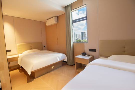 云季·轻居(晋江国际机场阳光广场店)图片