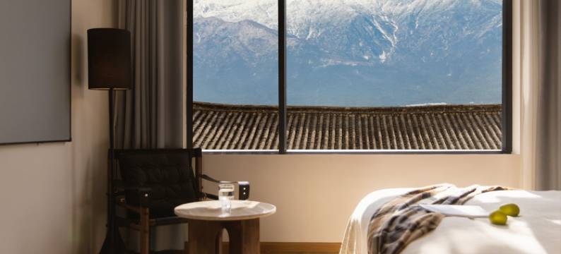 念湖归•Hotel设计师美宿(大理古城人民路店)图片