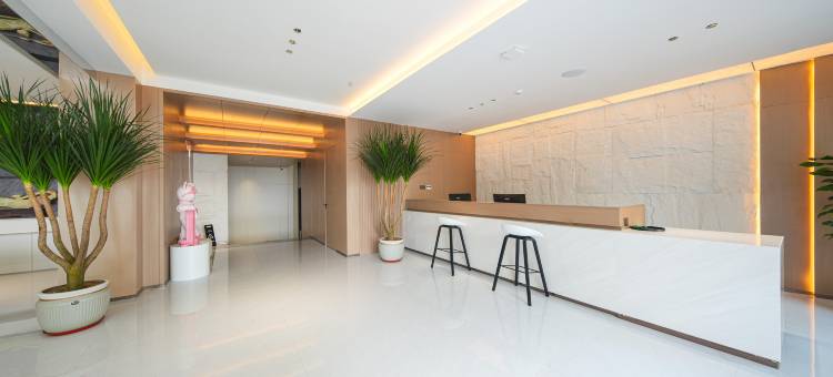 逸睿YIRI酒店(少海湿地公园店)图片