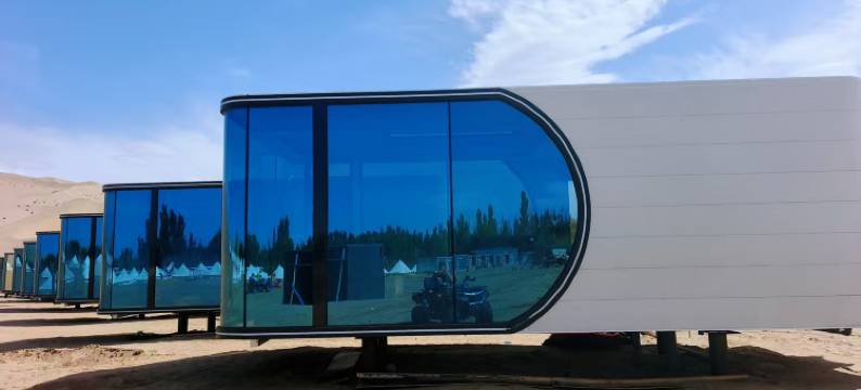 敦煌鸣沙山国际沙漠露营基地图片