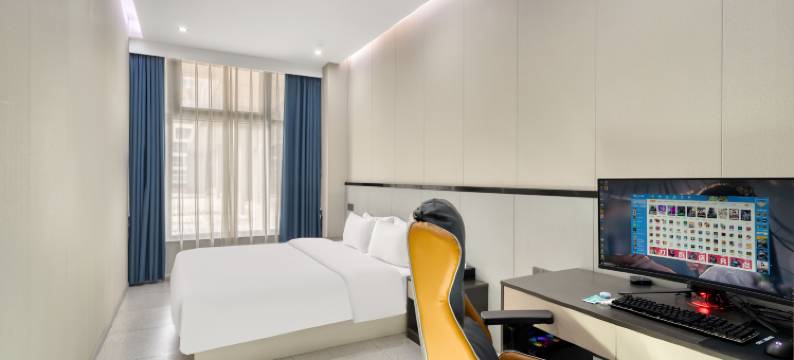 网鱼电竞酒店(杭州滨江银泰店)图片