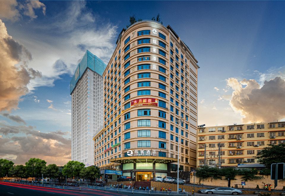 南宁浦林菲特酒店外景图