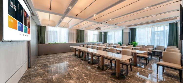 盛和酒店(安福武功山大道国光购物中心店)图片