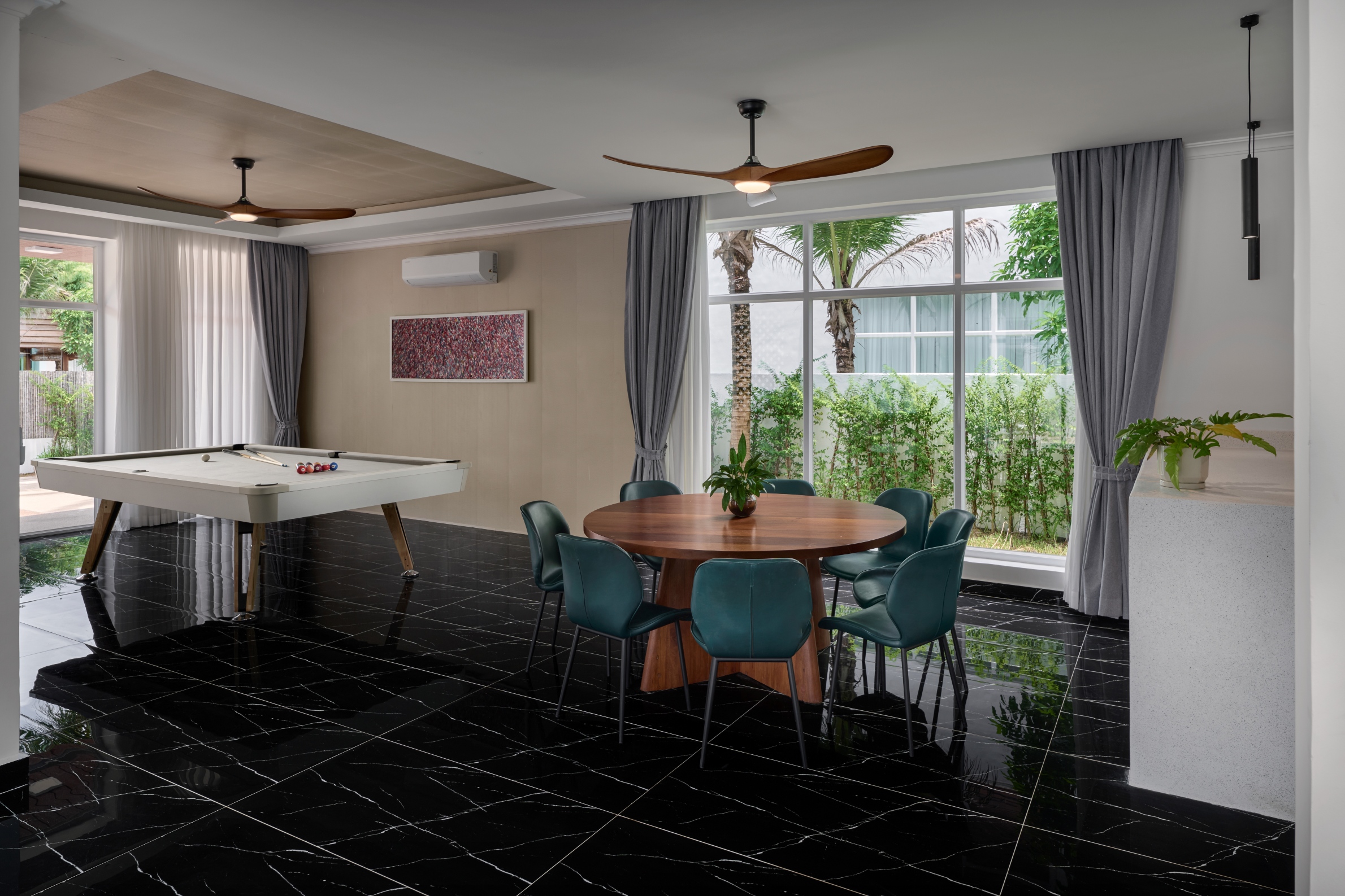 Royal Beach Resort & Residence by EHMHotel Overview