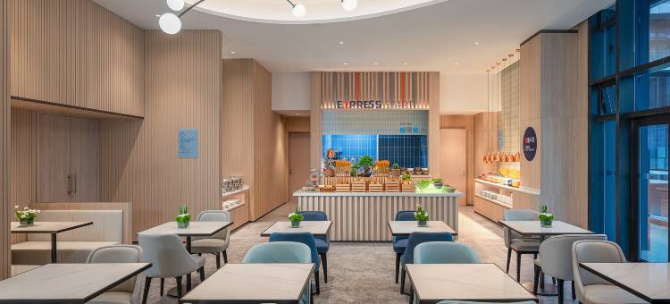 海口国际免税城智选假日酒店(新海港码头店)图片