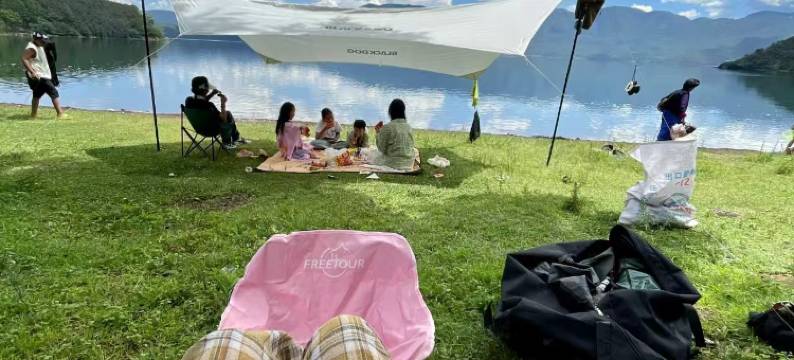 泸沽湖湖畔之梦·半山湖景美宿图片