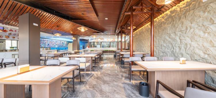 轮台锦泰酒店图片
