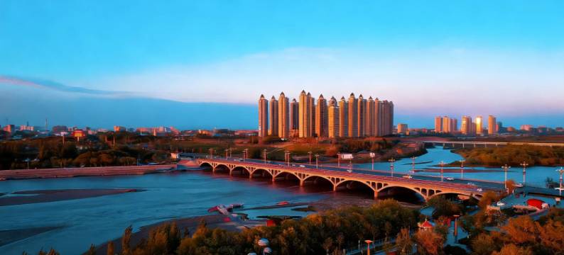 伊宁·星空阁｜FullmeAerialviewCinema 酒店(伊犁河景区店)图片