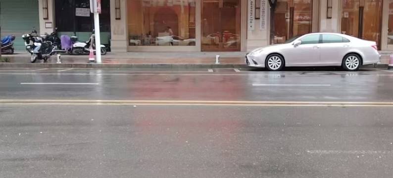 新维也酒店(梧州岑溪人民广场店)图片