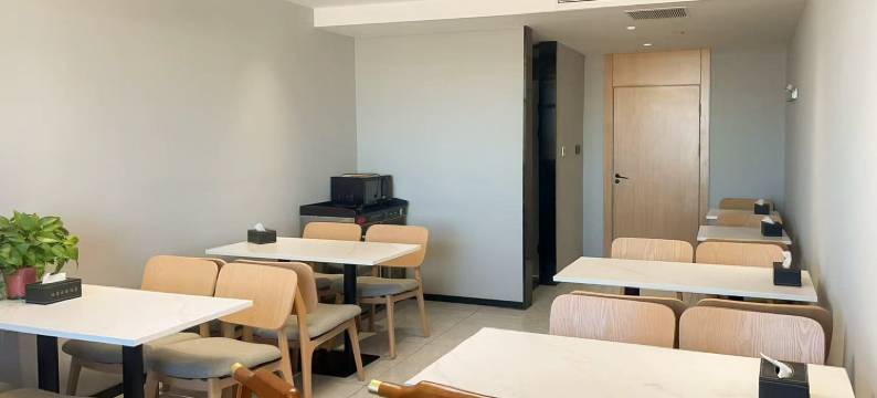 嘉美酒店(磴口巴彦高勒火车站店)图片